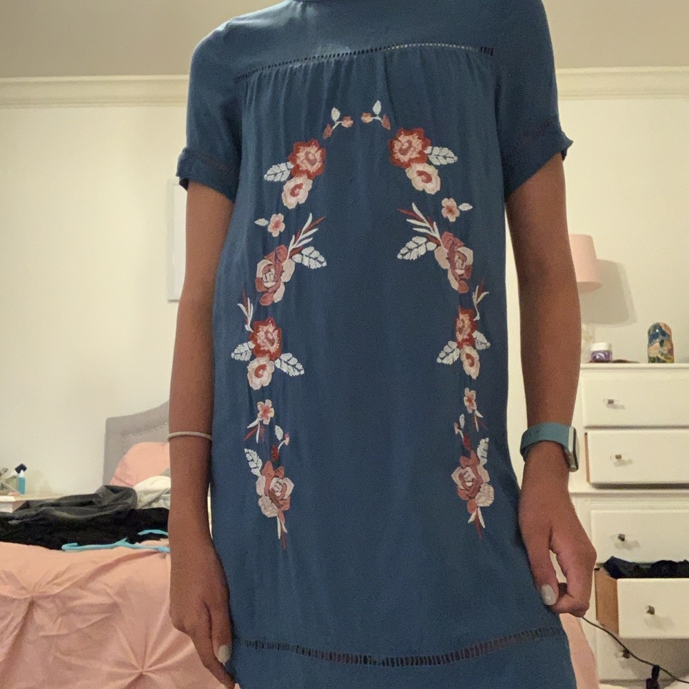 Blue embroidery dress